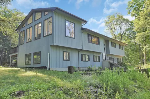 2358 Maple Ave, Cortlandt, NY 10567