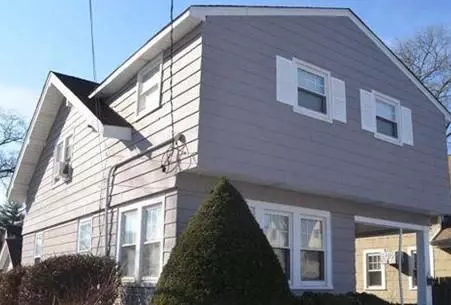 566 Stowe Ave, Baldwin, NY 11510