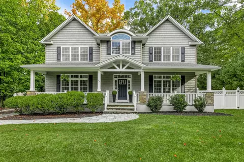 30 Campbell Ave, Ramapo, NY 10901