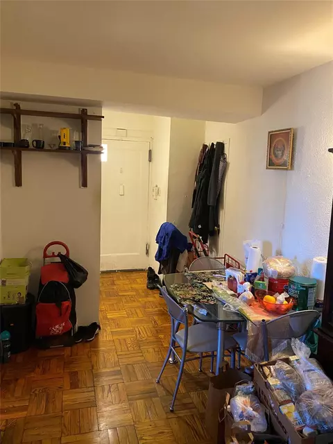 2140 E Tremont Ave #7H, New York, NY 10462