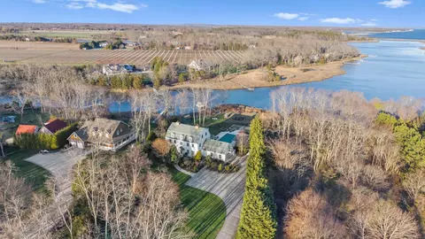 1775 Indian Neck Ln, Peconic, NY 11958