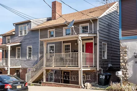 20 E Parmenter St, Newburgh, NY 12550