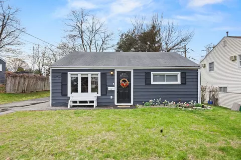 33 Hurd Ave, Garnerville, NY 10923