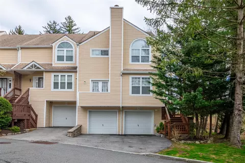 75 W Hartsdale Ave #26, Greenburgh, NY 10530