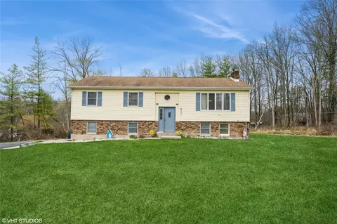448 County Route 48, Crawford, NY 12566