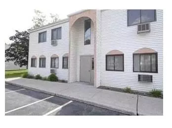 15 Carnaby St #D, Wappinger, NY 12590
