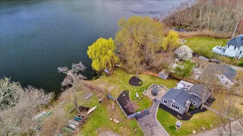 1697 Parmly Rd, Yorktown, NY 10547