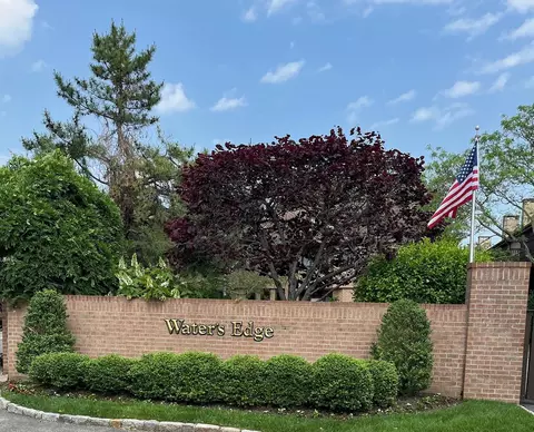 55 Waters Edge #55, Rye, NY 10580