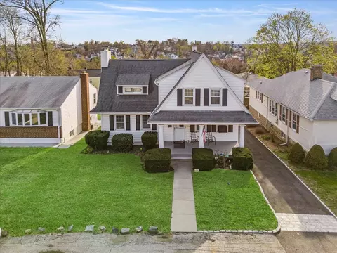 353 Bellevue Ave, Yonkers, NY 10703