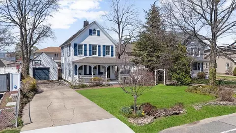1105 Cornwell Ave, Baldwin, NY 11510