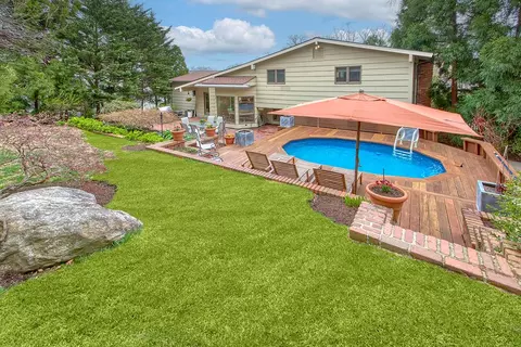 38 Stonewall Cir, Greenburgh, NY 10607