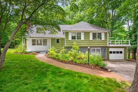 67 Ridge Rd, Greenburgh, NY 10530