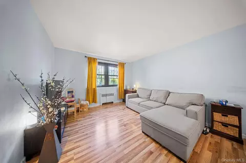 139-05 85th Dr #1A, Jamaica, NY 11435