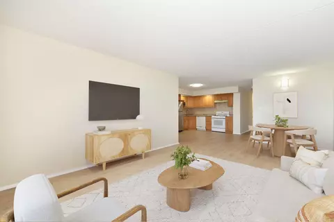 25-56 120th St #2C, Flushing, NY 11354
