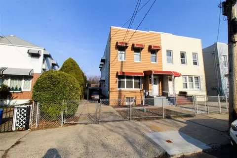 292 Hollywood Ave, New York, NY 10465