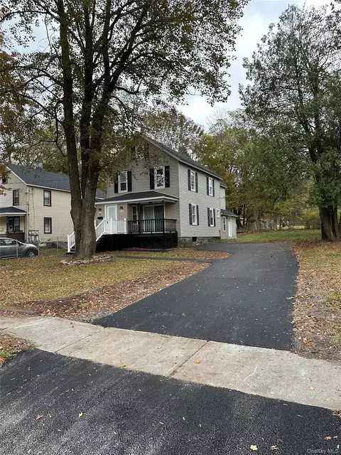 59 Clinton Ave, Thompson, NY 12701