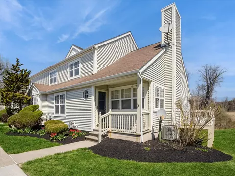416 Cornwall Meadows Ln, Patterson, NY 12563