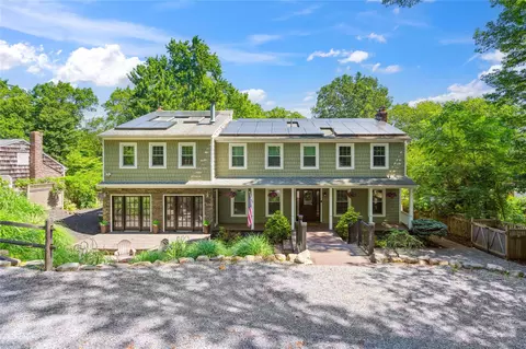 112 Wilson Dr, Port Jefferson, NY 11777