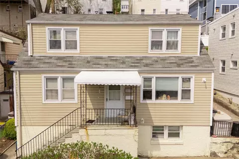 203 Woodland Ave, Yonkers, NY 10703