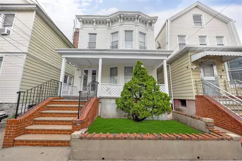 14-21 114th St, New York, NY 11356