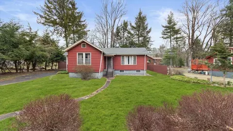 9 W Mitchell St, Bethel, NY 12720