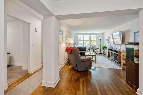 43 Bronx River Rd #8R, Yonkers, NY 10704