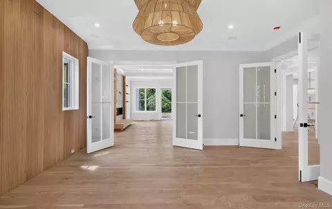 Other - 2 E Gate Rd, Huntington, NY 11743 photo 3 of 12