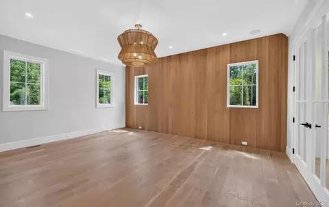 Other - 2 E Gate Rd, Huntington, NY 11743 photo 2 of 12