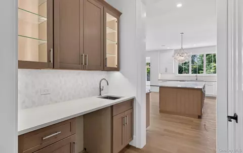 Other - 2 E Gate Rd, Huntington, NY 11743 photo 5 of 12