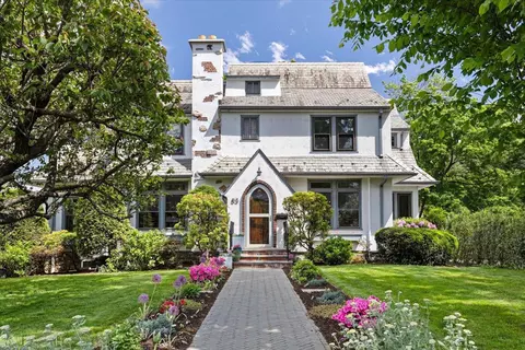 83 Leicester St, Port Chester, NY 10573