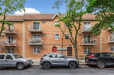 583 585 E 178th St, New York, NY 10457