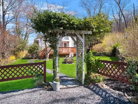 6 Birch Rd, Ramapo, NY 10974