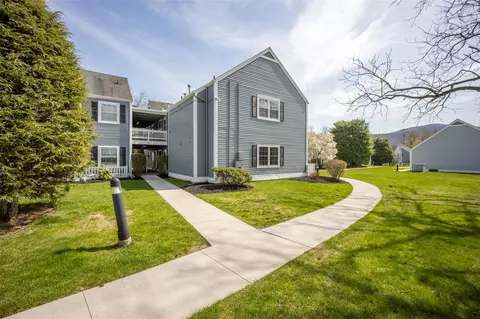 901 Commons Way #F, Fishkill, NY 12524