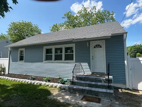 23 Cumberbach St, Wyandanch, NY 11798