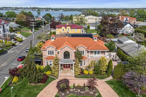 28-05 216th St, New York, NY 11360