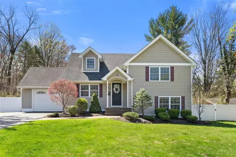 381 Blauvelt Rd, Orangetown, NY 10913