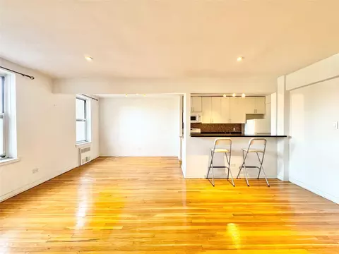 83-37 Saint James Ave #5L, Elmhurst, NY 11373