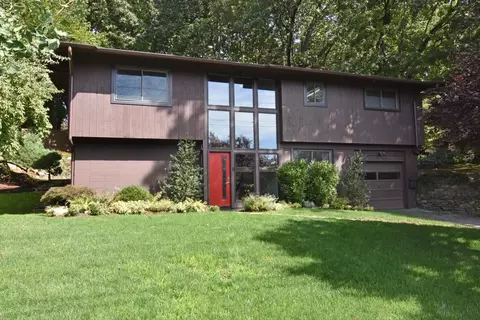 19 Jordan Rd, Greenburgh, NY 10706