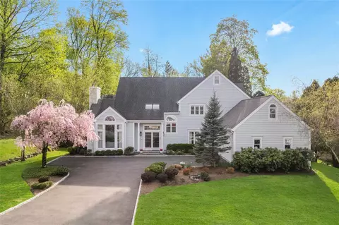 1 Hannan Pl, Rye, NY 10580