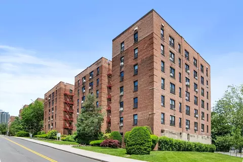 164 Church St #2A, New Rochelle, NY 10805