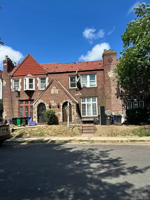 17209 Sayres Ave, New York, NY 11433