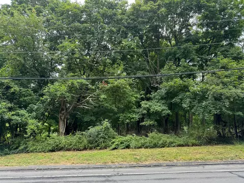 34100 Route 25, Southold, NY 11935