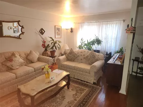 3410 94 St #6H, New York, NY 11372