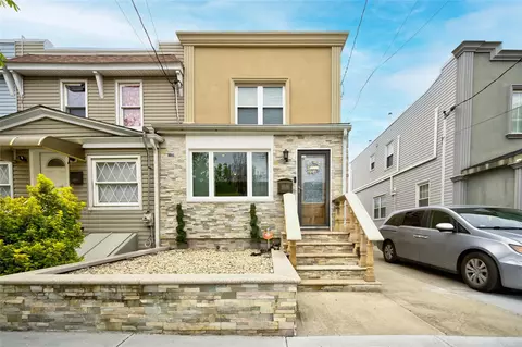 6546 79th Pl, Middle Village, NY 11379