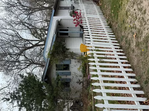 9 Montgomery Ave, Mastic, NY 11950