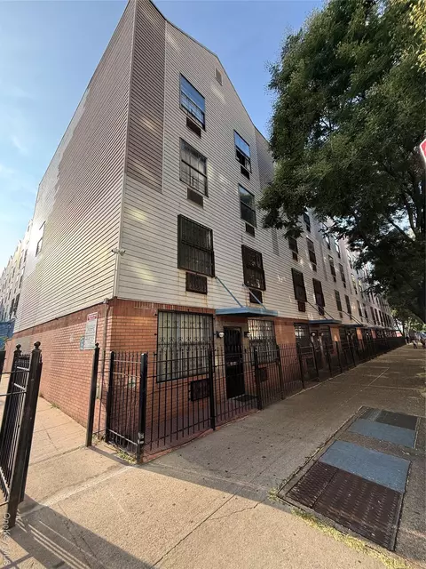 769 Saint Anns Ave #B, New York, NY 10456