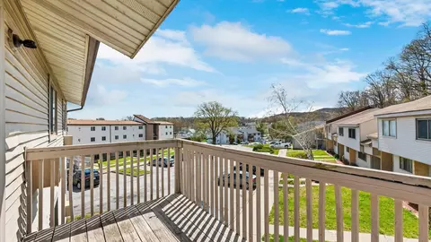224 Concord Ln, Middletown, NY 10940