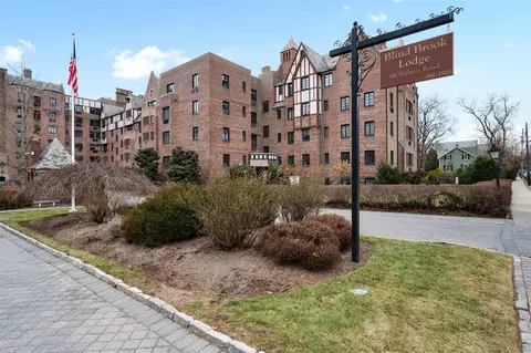66 Milton Rd #B-32, Rye, NY 10580