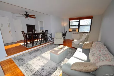 66 Rockledge Rd #1B, Greenburgh, NY 10530