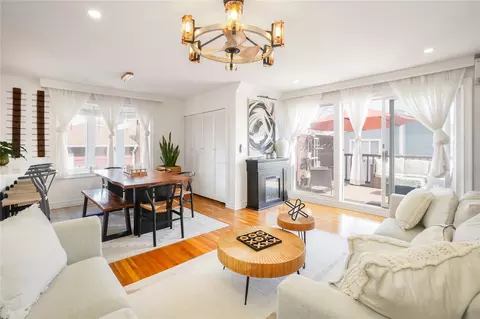 3087 Alan Pl, New York, NY 10465